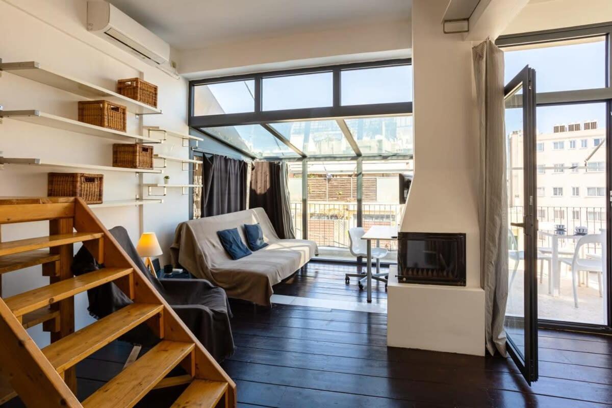 Acropolis Cozy Studio Home In The Heart Of เอเธนส์ ภายนอก รูปภาพ